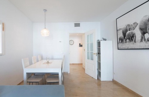 Castillo de Sabinillas Apartment | Discover Marina Real 321: Family-Friendly with Pool Access