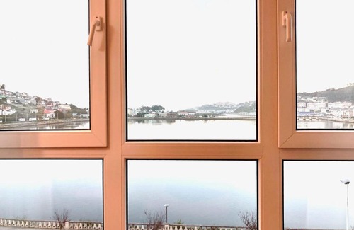 Viveiro Apartment | Marina Sol: Dreamy Retreat with Private Pool & Child-Friendly Amenities