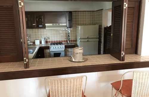 Isla Navidad Villa | Discover Marina Villas: Ocean View Retreat at Grand Isla Navidad