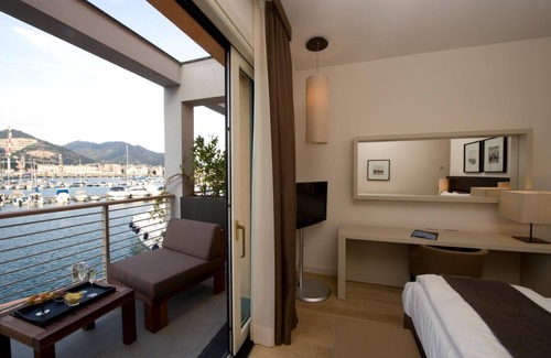 Sestri Ponente Hotel | Discover MarinaPlace Resort & Spa: Family-Friendly Retreat