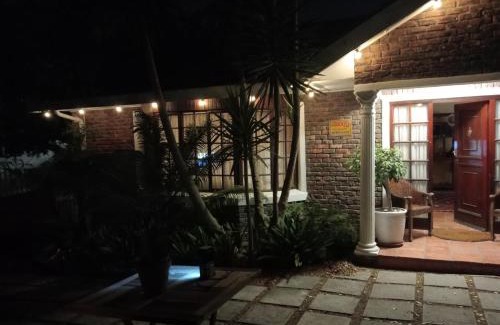 Durbanville Bed & Breakfast | Cozy Marinda's B&B with 8.9/10 Guest Reviews