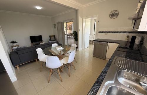Port Vincent Apartment | Marine Parade Holiday Unit 1