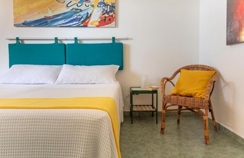 Punta Secca House | Oceanfront Marinella sul mare - Rated 9/10 by Guests