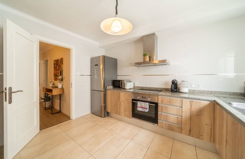 Alcudia Apartment | Experience Mariners 4 with Oceanfront Views and Spa