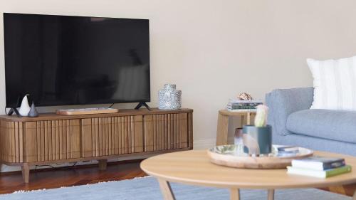 Nelson Bay Apartment | Highly Rated Mariners One 1: Family-Friendly Stay Awaits