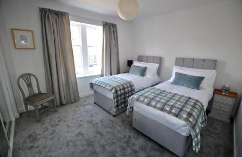 Crail Apartment | Guest Rated 9.1 - Mariners Retreat: Family-Friendly Haven