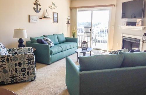 Ocean City Apartment | Relax at Mariners Watch: Family-Friendly with Pool & 9.3 Rating