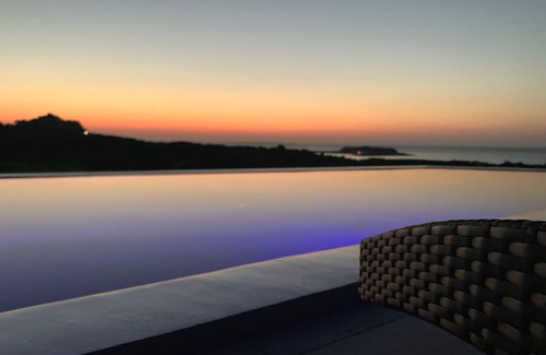 Okinawa Villa | Experience MARINX POOLVILLA NAKANDAKARI with Pool & Breakfast