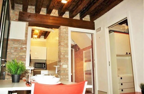 Cannaregio Apartment | Cozy Mario Apartment 3028 F with Family-Friendly Amenities