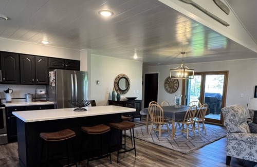 Perham Cottage | Discover Marion Lake Lodge: Waterfront Retreat with Views