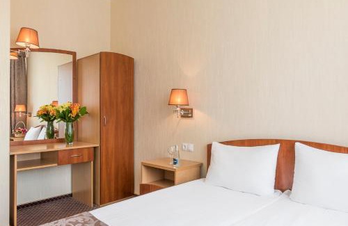 Truskavets Hotel | Family-Friendly Stay at Mariot Medical Center Hotel