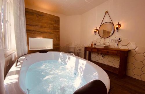 Alto da Boa Vista House | Pet-Friendly Maris Campos do Jordão with Breakfast Included