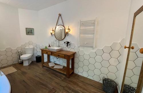 Alto da Boa Vista House | Pet-Friendly Maris Campos do Jordão with Breakfast Included