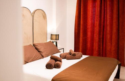 Municipio 1 Apartment | Oceanfront Sea Sense Suite 6 with Spa & Breakfast Included