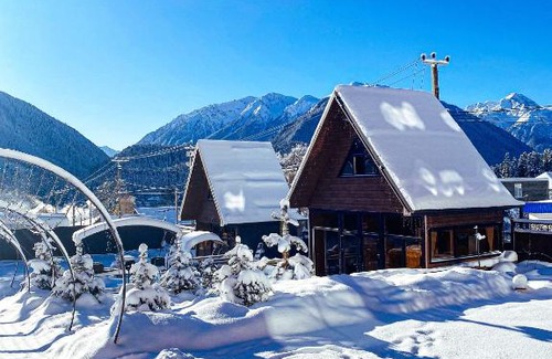 Arkhyz Hotel | Experience Mariv Ski Архыз: Family-Friendly & Relaxing Getaway