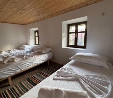 Sakës House | Mark Toma Guesthouse