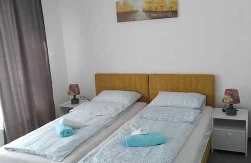 Mali Radic Apartment | Exceptional Markaz Apartman Bihac: Child-Friendly Retreat