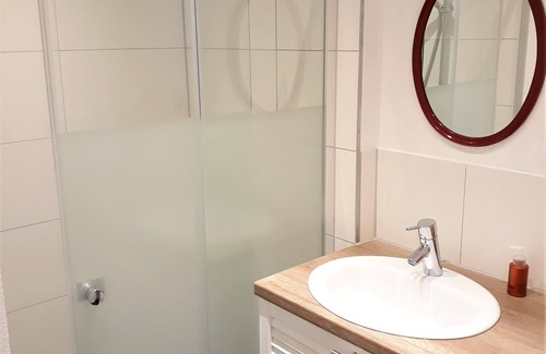 Markdorf Apartment | Top-Rated Markdorf-OT Holiday Apartment with Breakfast & Kitchen