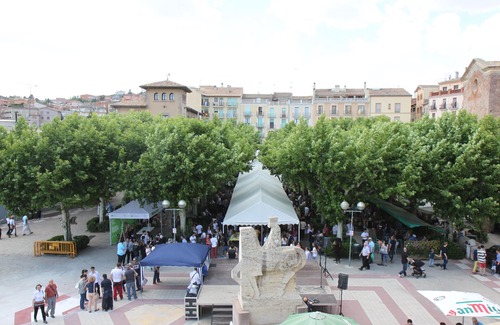 Cardona Apartment | Historic Market Square Apartment in Cardona with Pool & Spa