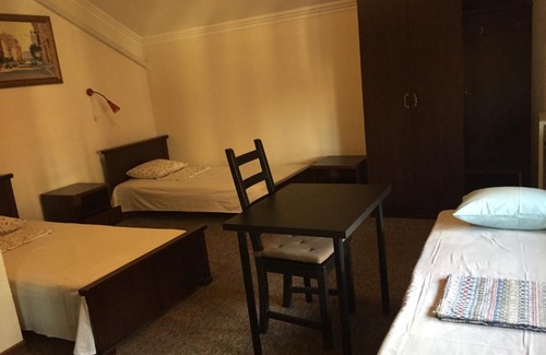 Zapadnyy okrug Hotel | Cozy Markiz Hotel: Breakfast Included & Rated 8/10