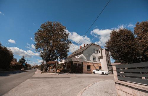 Grosuplje Apartment | Guest Rated 10/10: Marko’s Apartment Awaits You
