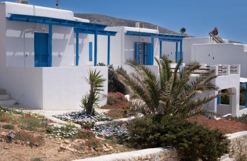 Donoussa Apartment | Family-Friendly Markouli Studios for Memorable Getaways