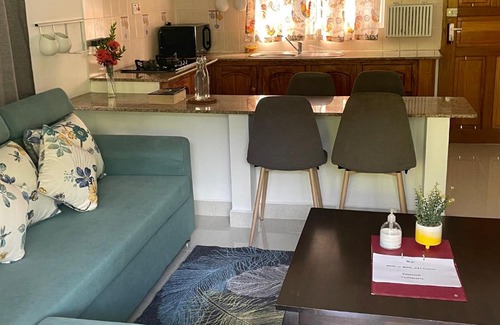 Pointe Larue House | Discover MARL Self Catering: Family-Friendly with Breakfast