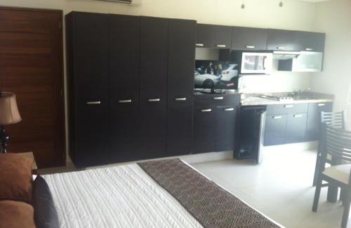 Manzanillo Apartment | Relaxing Getaway at Marlica Estudio Shell with Hot Tub