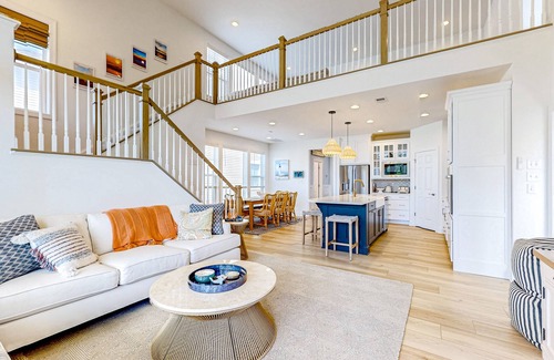 Cedar Neck House | Marlin Chase: Dog-Friendly Home with Oceanfront Amenities