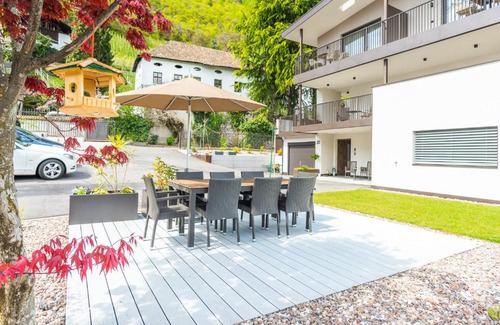 Marlengo Apartment | Discover Marlingsuites: Family-Friendly Haven with Top-Rated Service