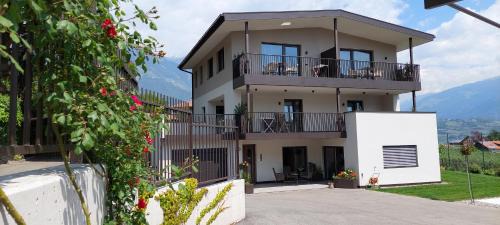 Marlengo Apartment | Top-Rated Family Retreat at Vinea - Wieser Josef, Marling
