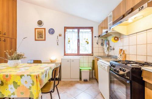 Rakalj House | Pet-Friendly Haven: Holiday Home Marlu Rated 10/10