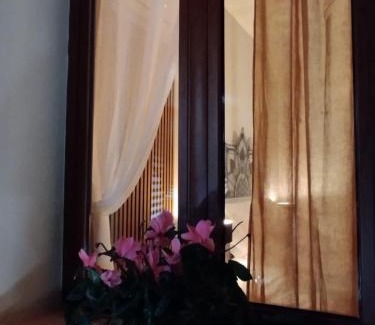 Terni House | Pet-Friendly Marmore House with Ocean View & Hot Tub
