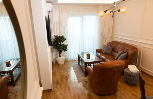 Budva Apartment | Discover MARNO Apartment: Rated 9.9/10 & Family-Friendly