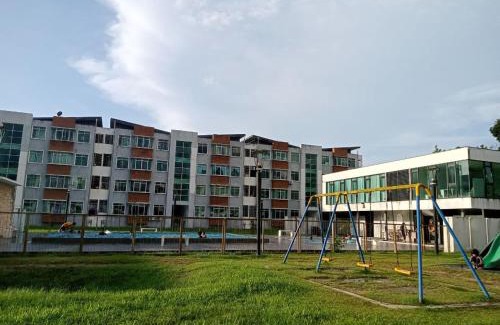 Kota Kinabalu Apartment | Top-Rated Maroon House UA Homestay with Pool in Kota Kinabalu