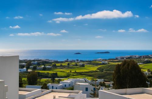 Marpissa House | Family-Friendly Retreat at Marouso Villa Paros Awaits