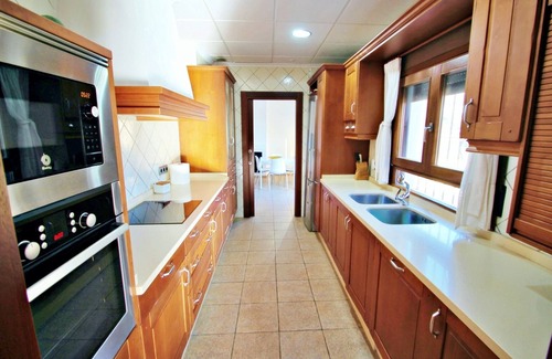 L'Alcassar Villa | Elegant Marquesol Villa with Pool and Scenic Hill Views