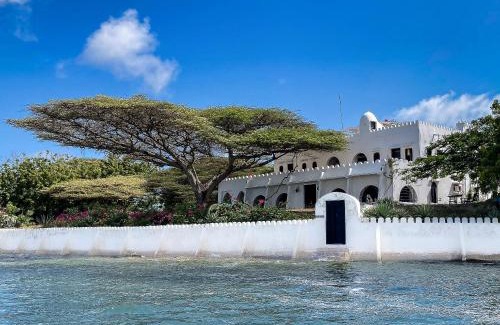 Lamu Villa | Marquezy House - Shela, Lamu Island
