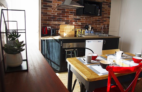 Bras de Fer House | Discover Marquise Barbot: A 10/10 Family-Friendly Retreat
