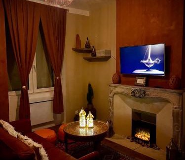 Bourgogne Apartment | Relaxing Apartments in Orléans with Spa and Hot Tub Amenities