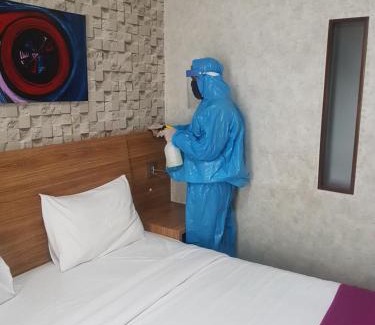 Bendungan Hilir Hotel | Budget-Friendly Stay at Marrakesh Inn with Pool & Breakfast