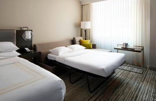 Dublin Hotel | Comfortable Stay at Marriott Columbus Northwest with Pool