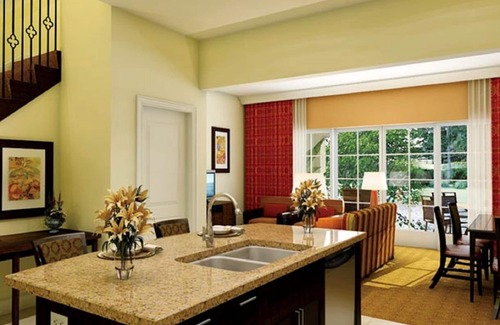 Florida Central Atlantic Coast Resort | Exceptional Marriott Lakeshore Villa with Ocean View and Spa