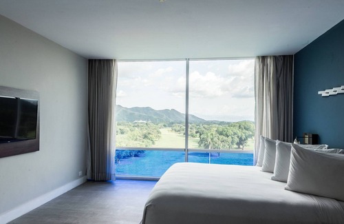 Maracay Hotel | Marriott Maracay Golf Resort