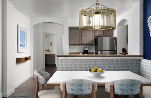 Palm Beach Shores Condo | Marriott Ocean Pointe - 1BR Condo with Full Kitchen & Spa