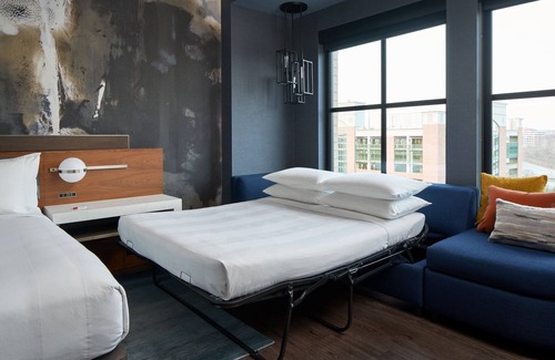 Owings Mills Hotel | Explore Marriott Owings Mills: 4-Star with Top Amenities