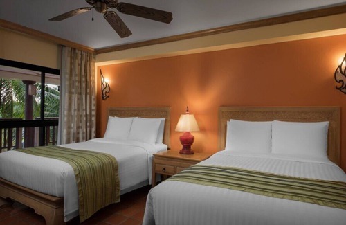 Mai Khao House | Experience Marriott Phuket Beach Club with Pool & Spa