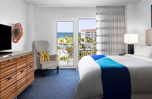 Oranjestad Resort | Marriott's Aruba Ocean Club Welcome to an enchanting island playground.