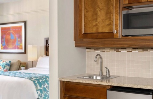 Palm Beach Resort | Marriott's Aruba Surf Club/Studio/Week Jan 29th - Feb 5th.