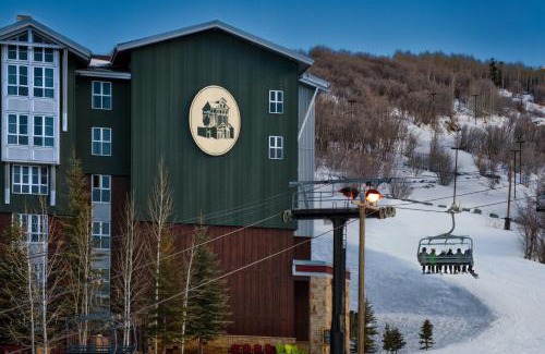 North Park City Hotel | Experience Marriott's MountainSide: Oceanfront and Family-Friendly